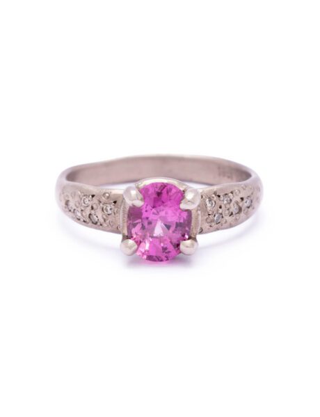 Prana Ring – White Gold, Madagascan Sapphire & Champagne Diamonds