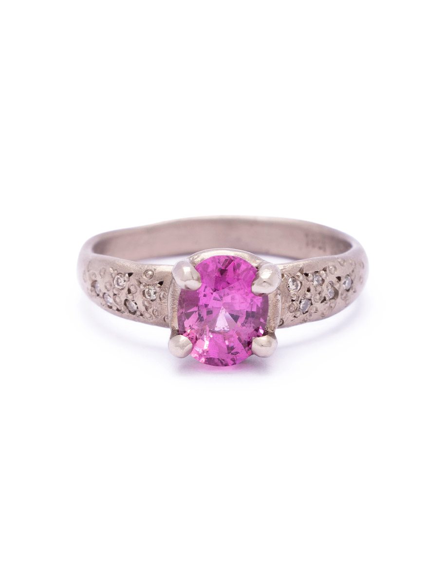 Prana Ring – White Gold, Madagascan Sapphire & Champagne Diamonds