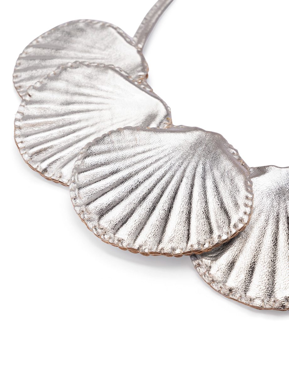 Soft Shell Collar – Leather & King Scallop Shell