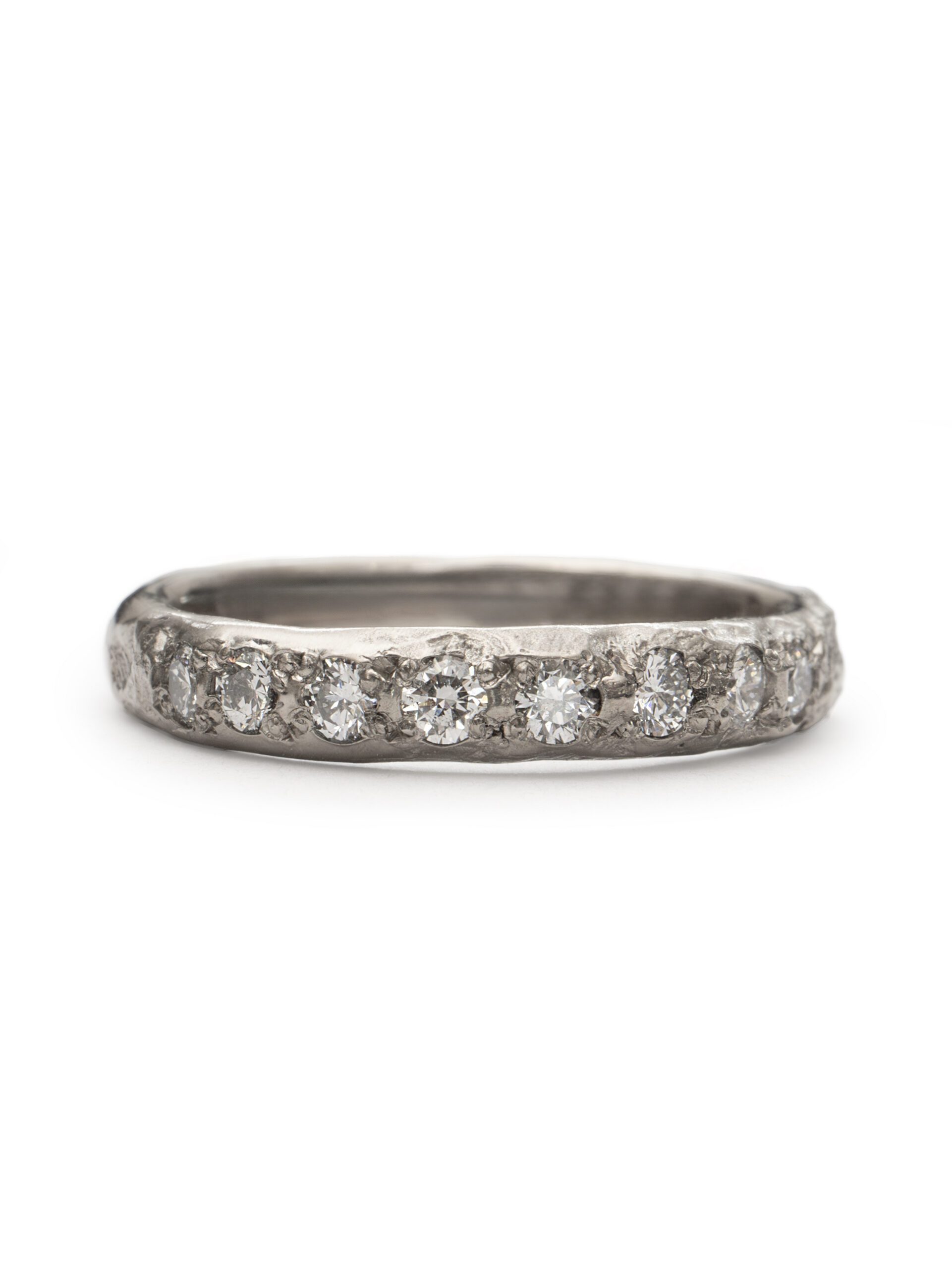 Wilt Pavé Ring – Palladium White Gold & Diamonds