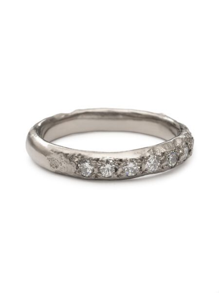 Wilt Pavé Ring – Palladium White Gold & Diamonds