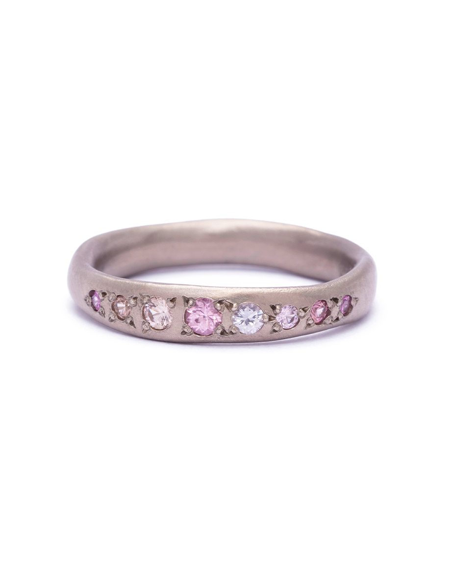 Atma Ring – White Gold, Pink Sapphires