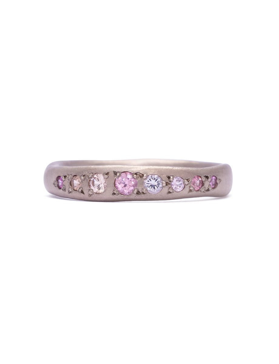Atma Ring – White Gold, Pink Sapphires
