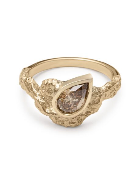 Loess Ring – Yellow Gold & Rustic Brown Diamond
