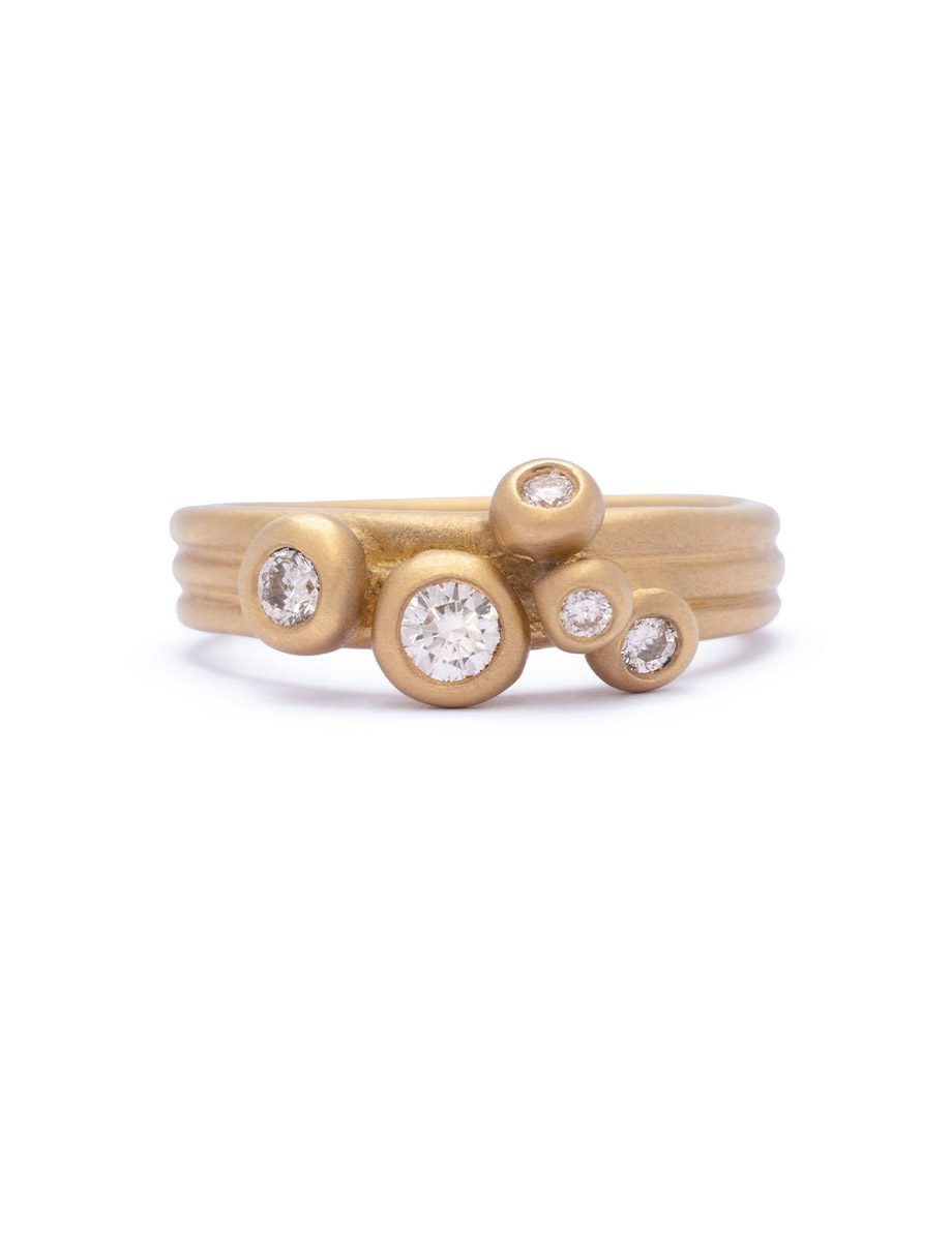 Bisous Ring – Yellow Gold & White Diamonds