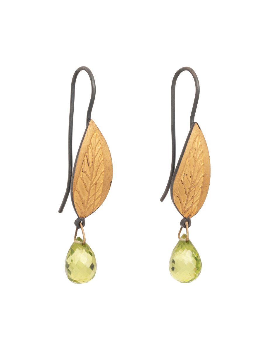 Leaf Fragment Earrings – Green Peridot
