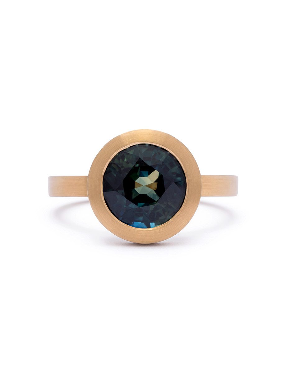 Silhouette Ring – Yellow Gold & Teal Sapphire