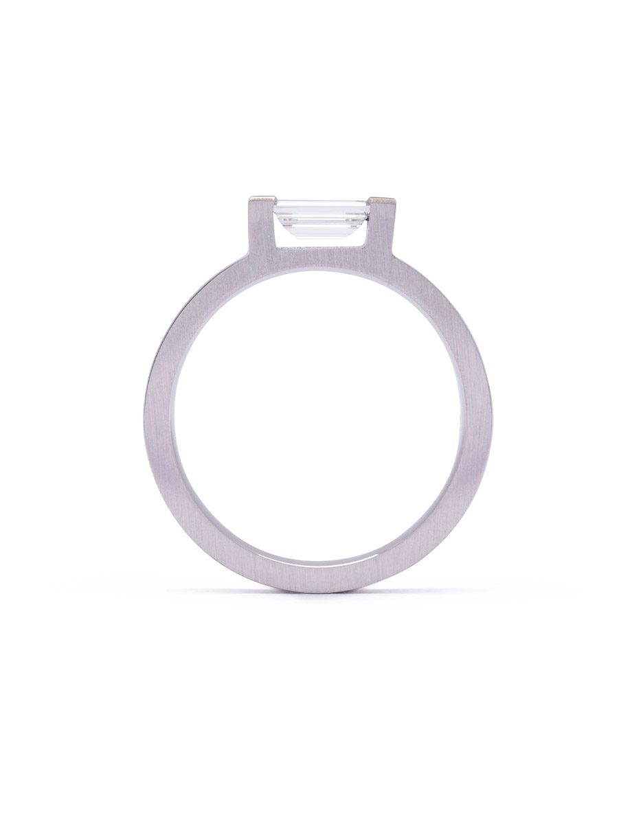 Slim Ring – Platinum & White Diamond