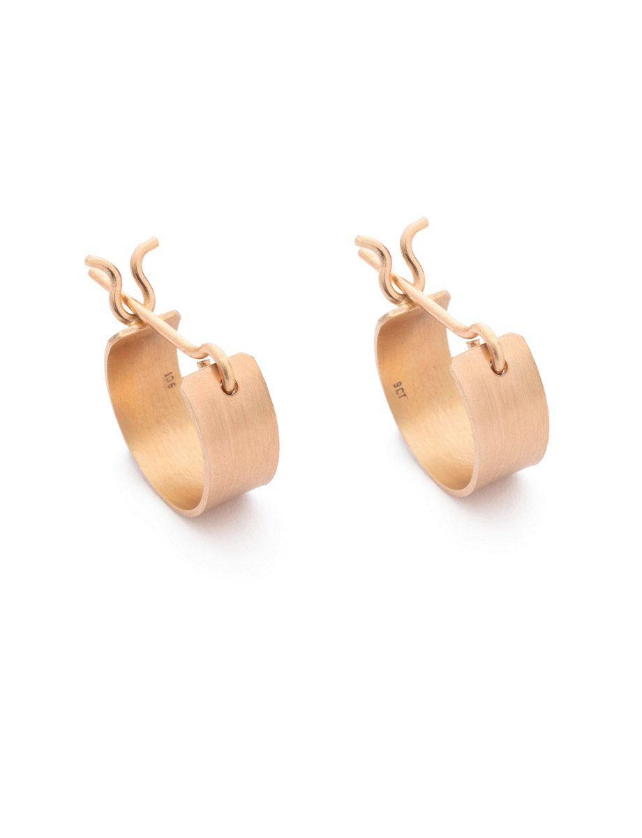 Small Shikaku Square Hoop – Yellow Gold
