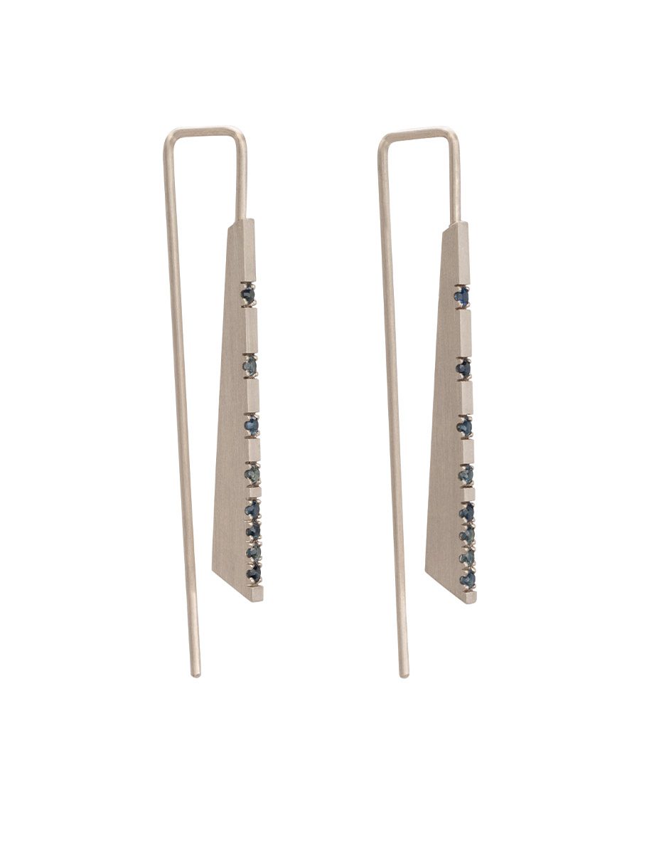 Stiletto Earrings – White Gold & Sapphire