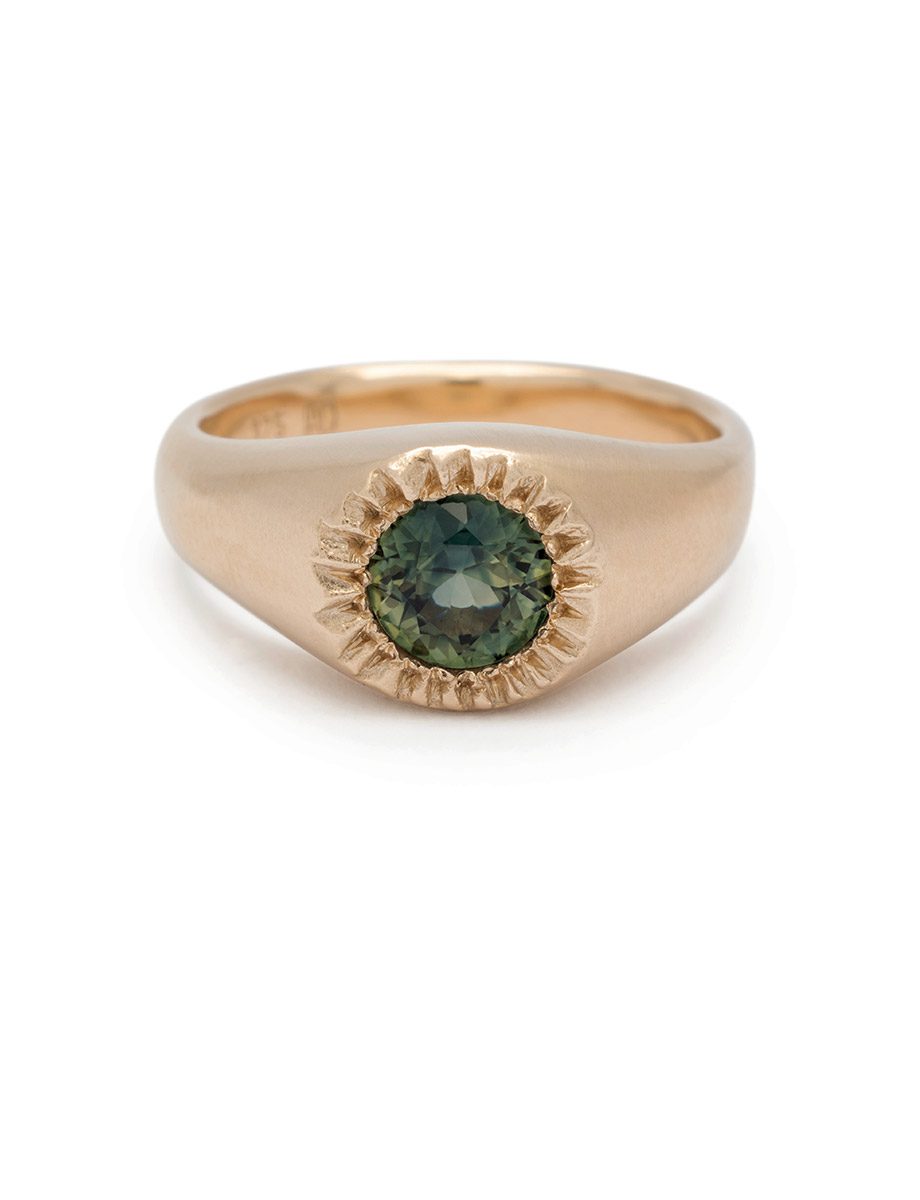 High Tide Signet Ring – Yellow Gold & Australian Sapphire