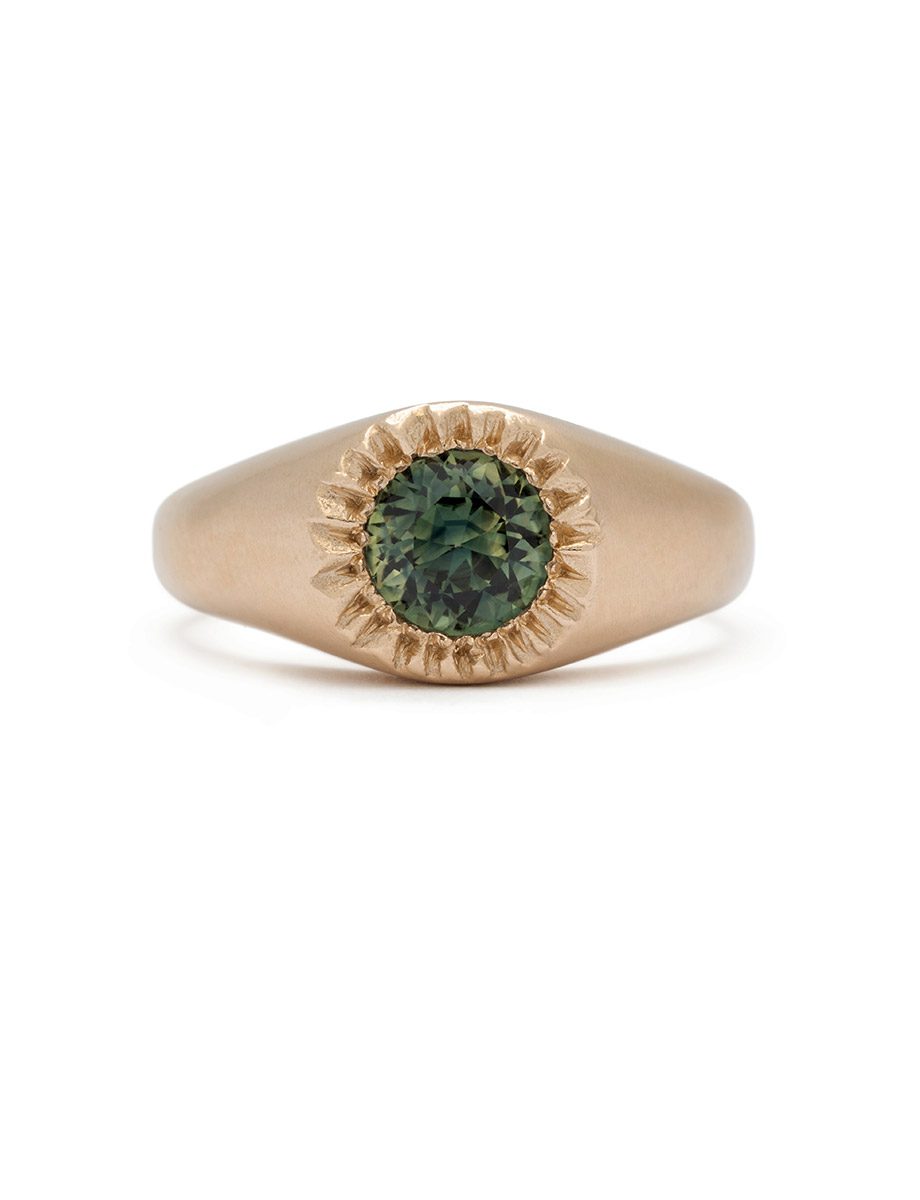 High Tide Signet Ring – Yellow Gold & Australian Sapphire
