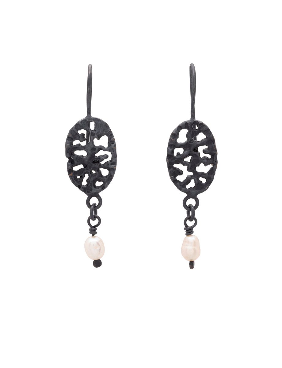 Oval Lattice Earrings – Matte Oxidised Silver & Pearls